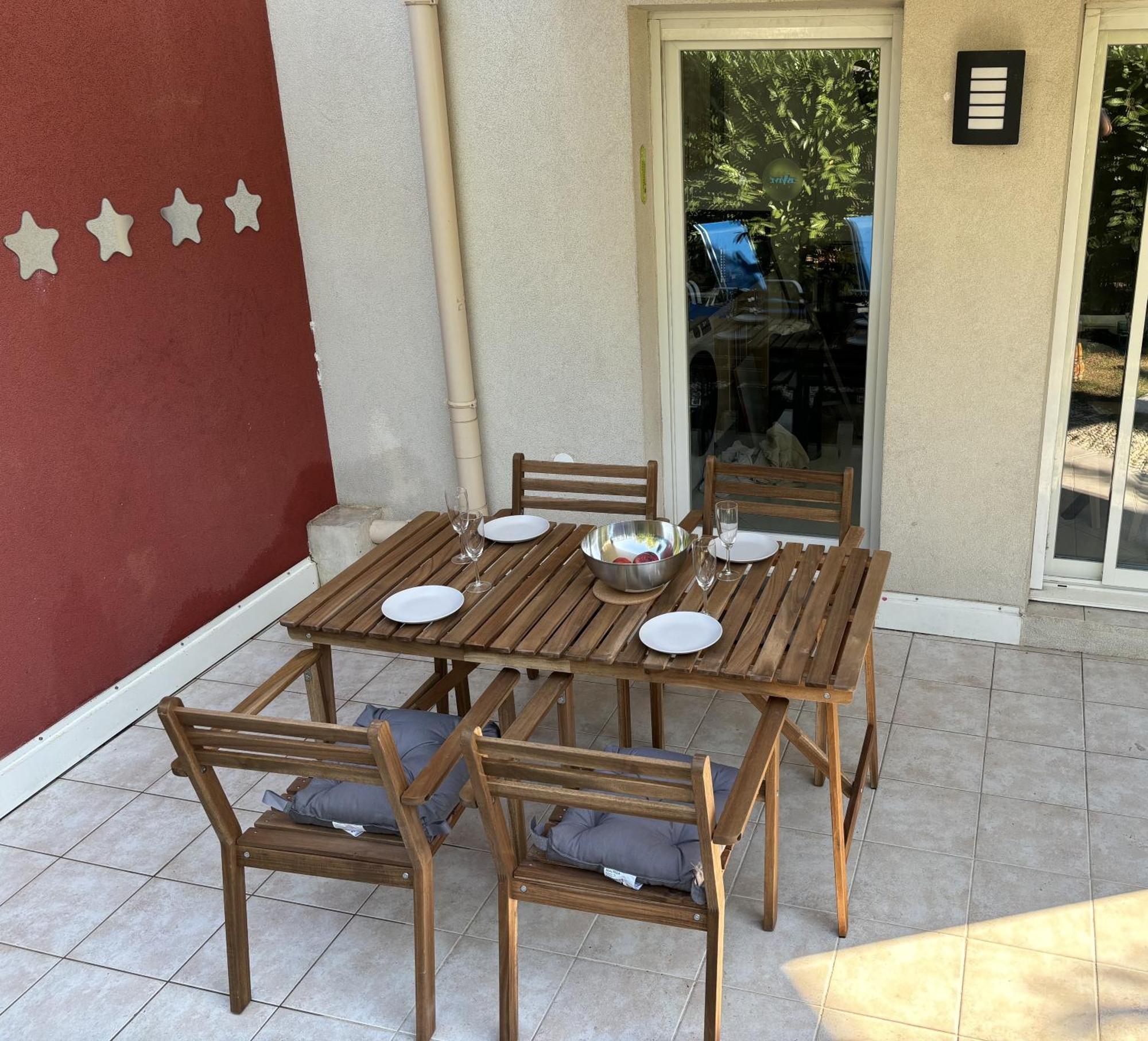 Beachside Apartment With Pool & Garden In Juan Les Pins Antibes Kültér fotó